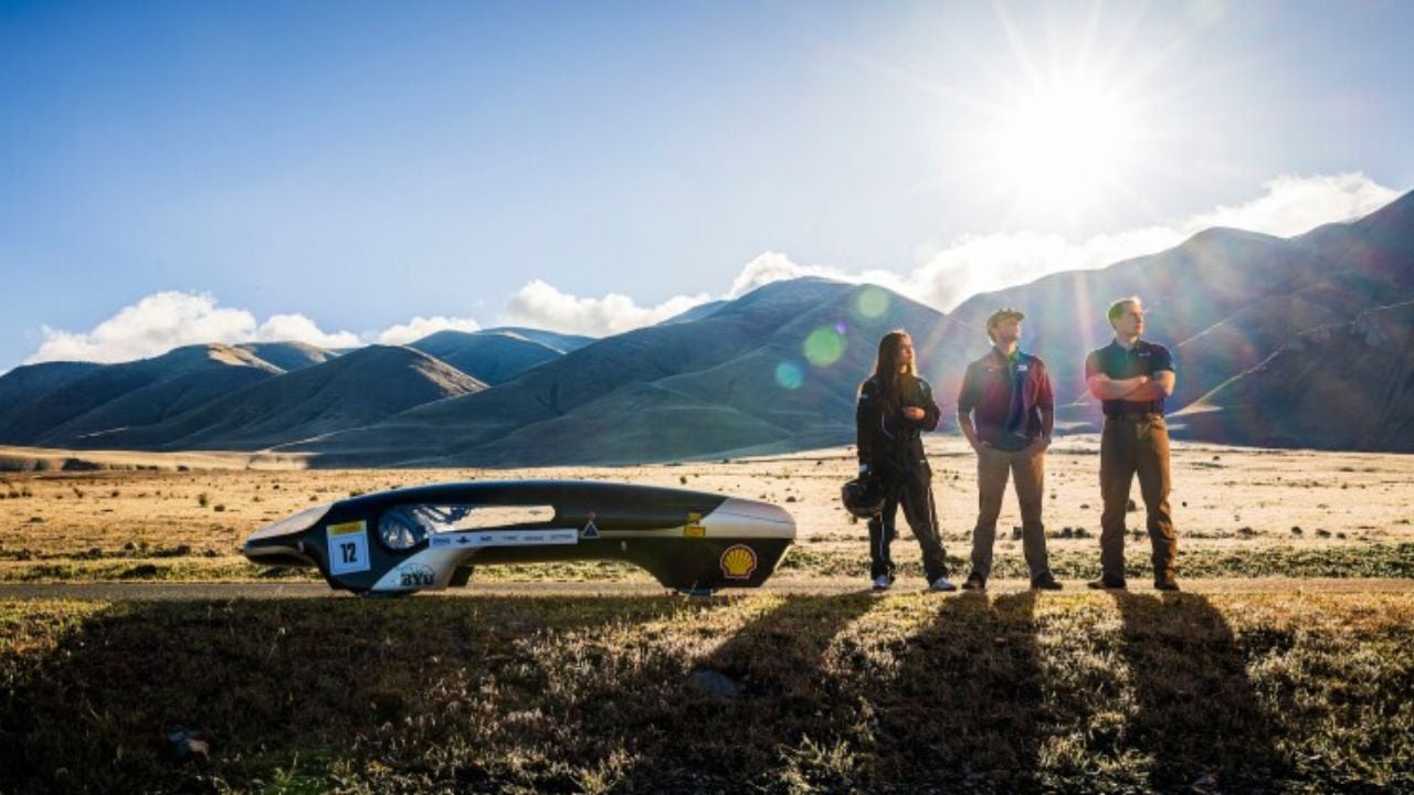 Brigham Young University engineering students and supermileage vehicle