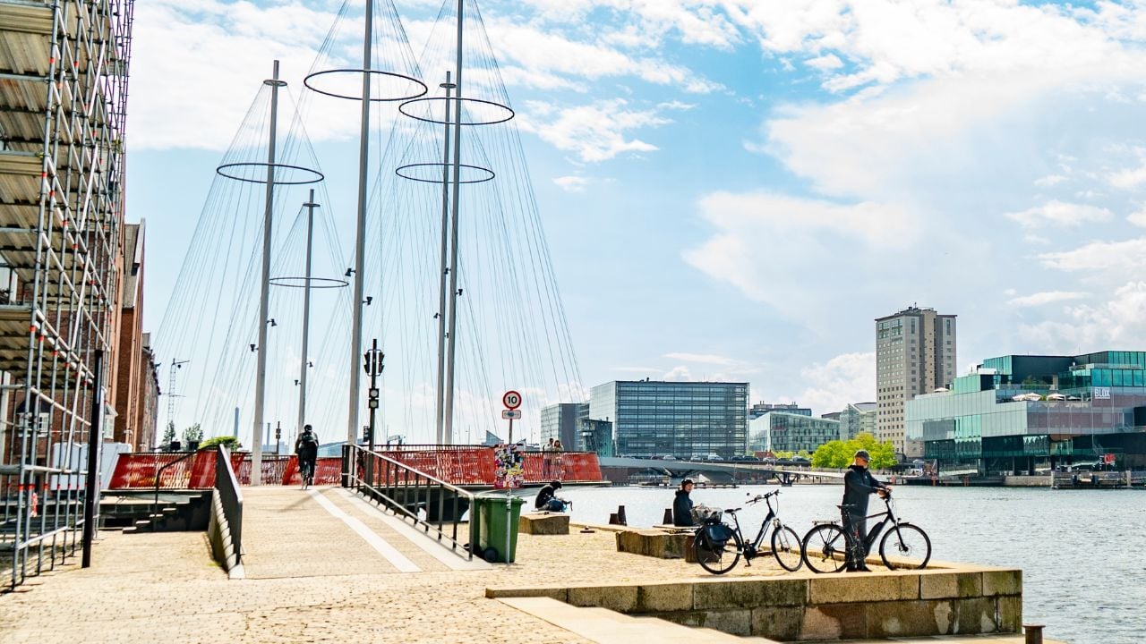 Modern bridge and waterfront along Copenhagen Harbour Circle route
