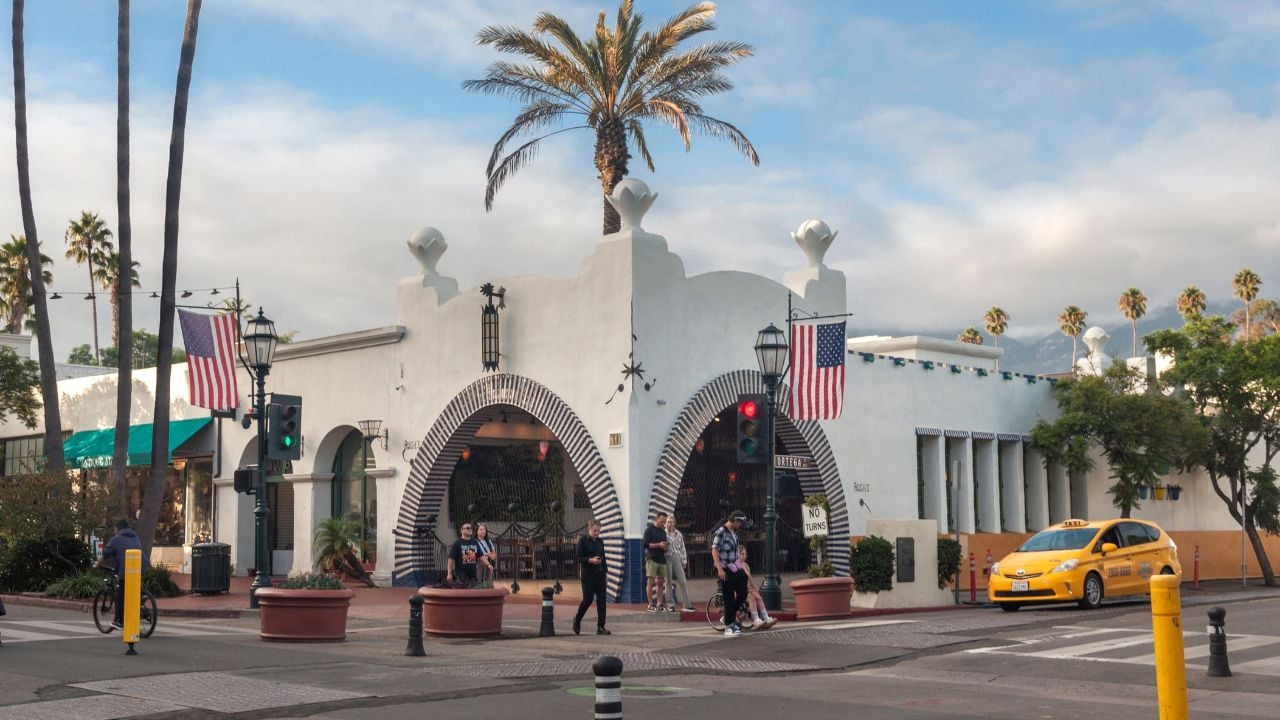 Santa Barbara, California, USA – September 28, 2025. Intersection of the State and Ortega streets