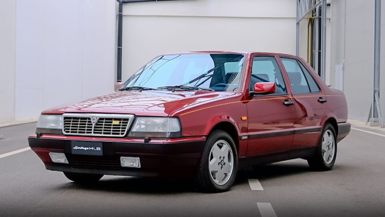 Lancia Thema 8.32