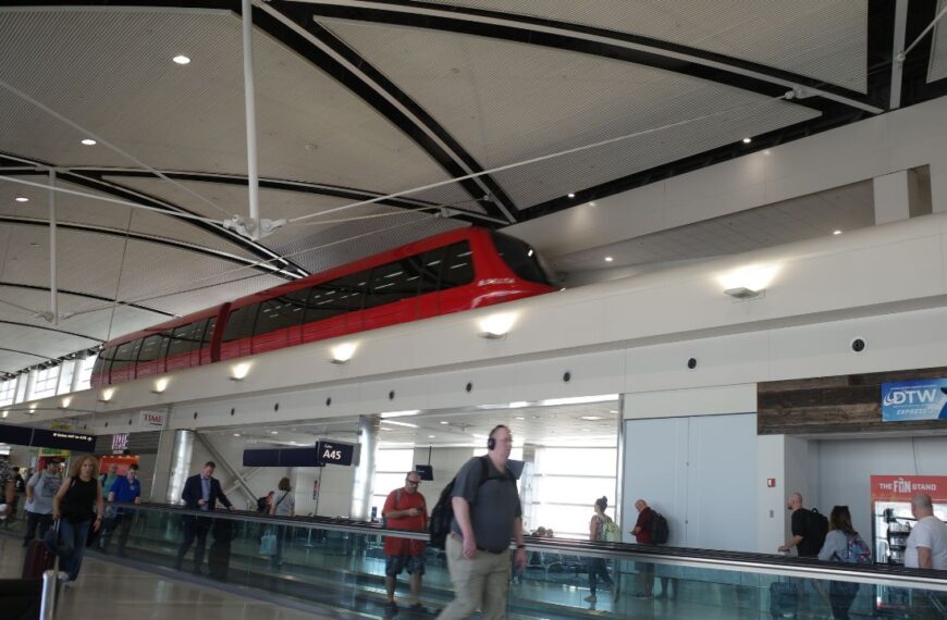 DETROIT, USA - September 29 2025: Train in the interior of the airport