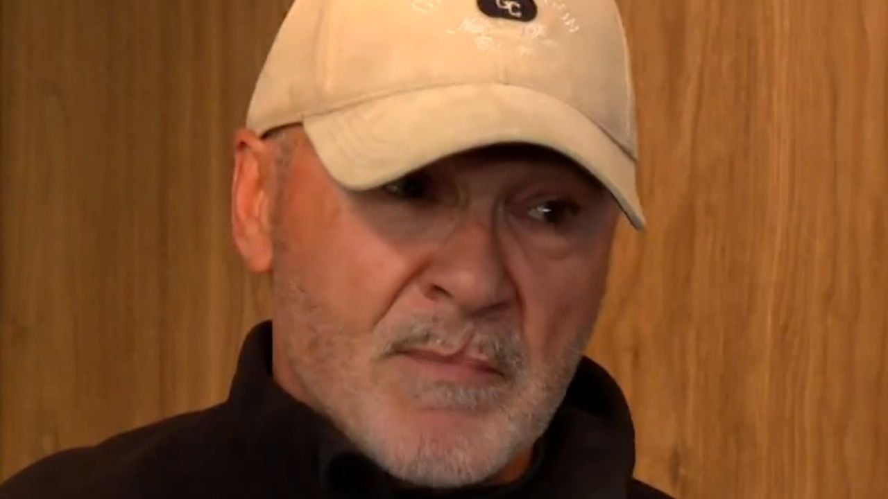 dennis snyder