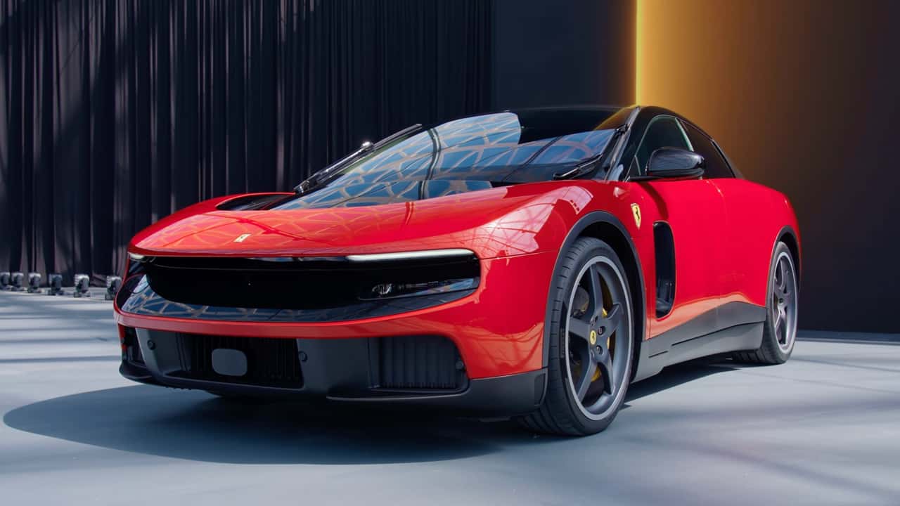 Ferrari Luce.