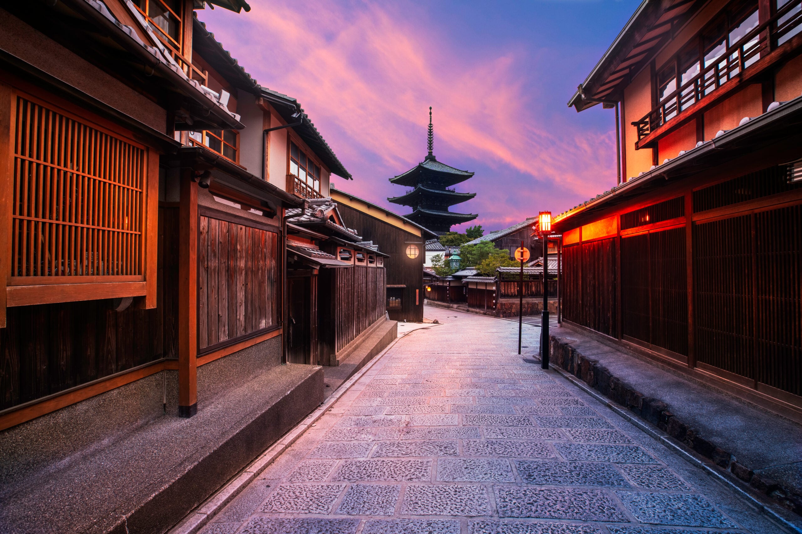 Hokanji Temple and Yasaka Pagoda in Higashiyama, Kyoto, Japan.