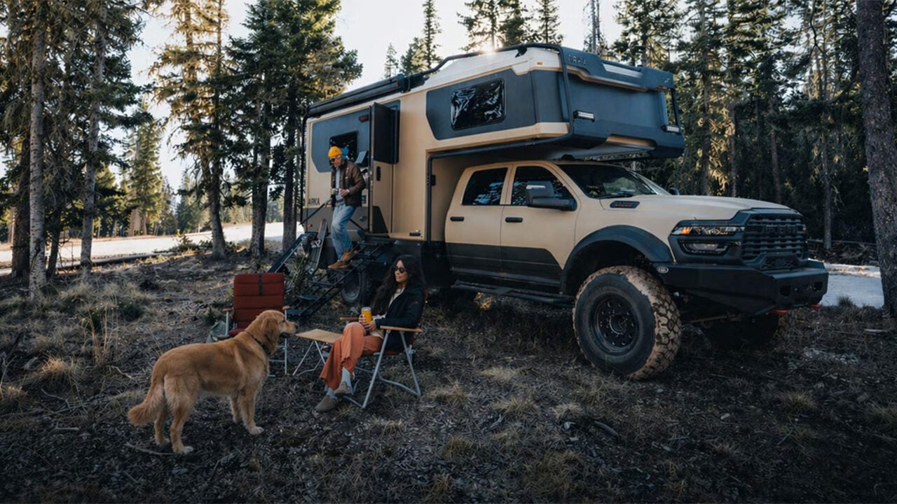 Winnebago Arka.