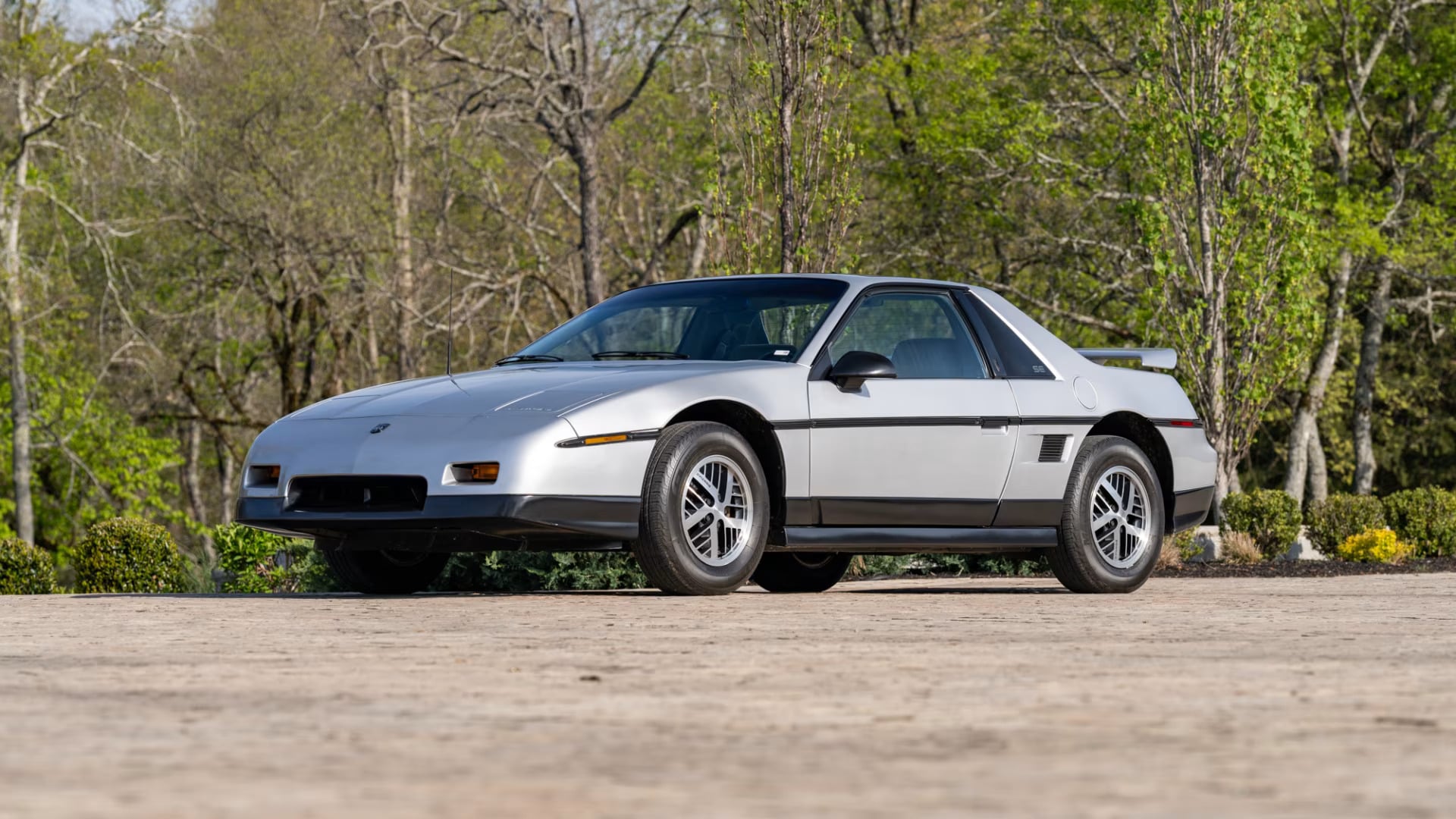 Pontiac Fiero