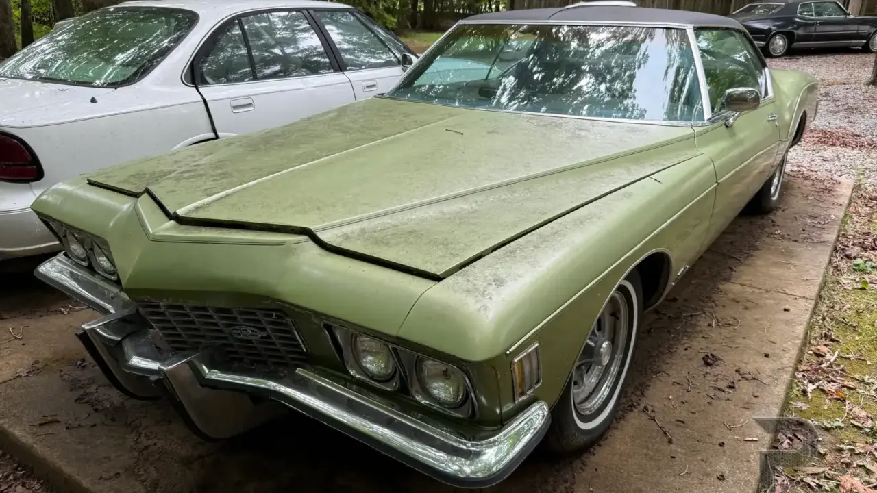 1972 buick riviera scaled e1780563427721