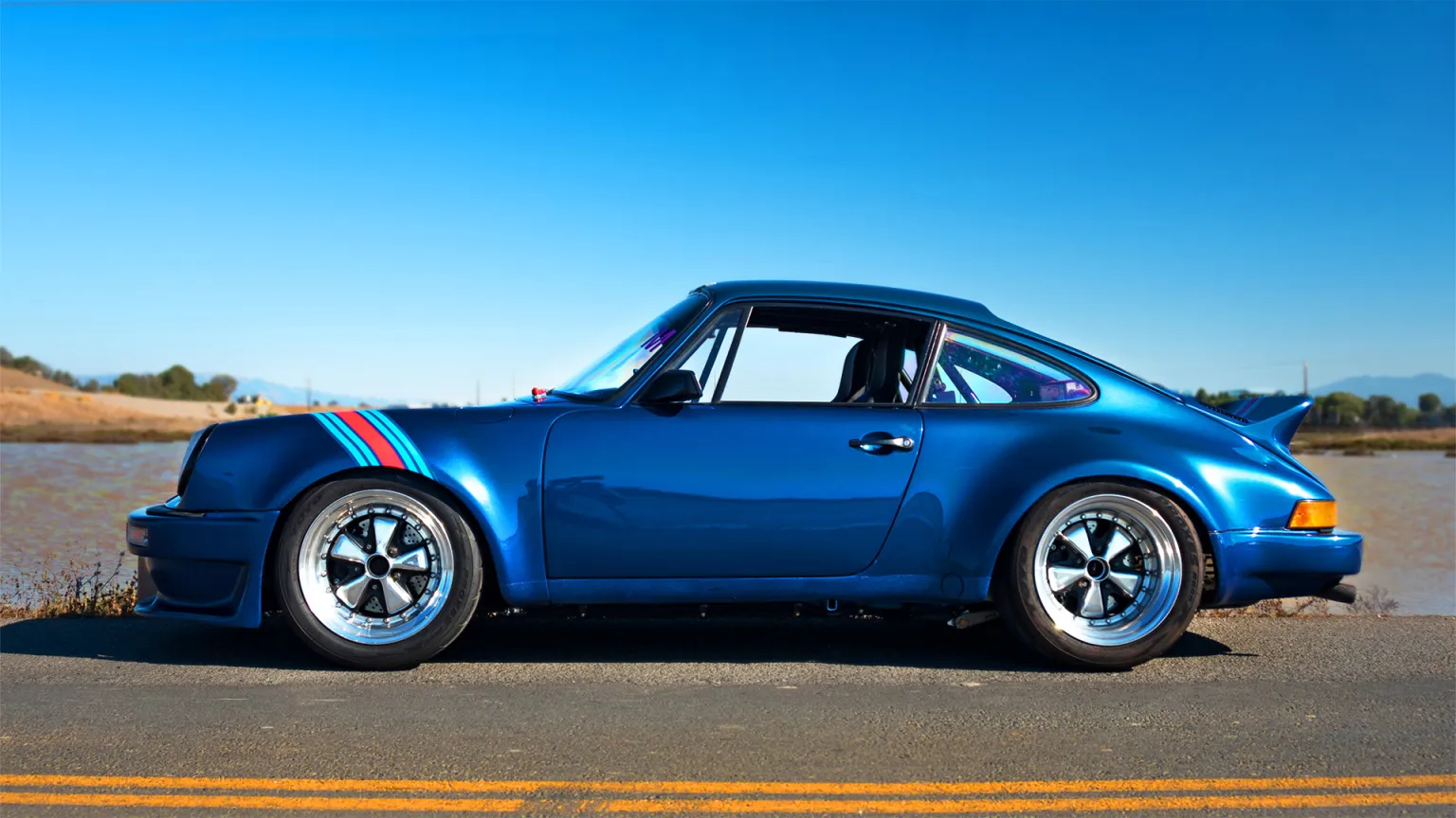 911 Hybrid Hero 1