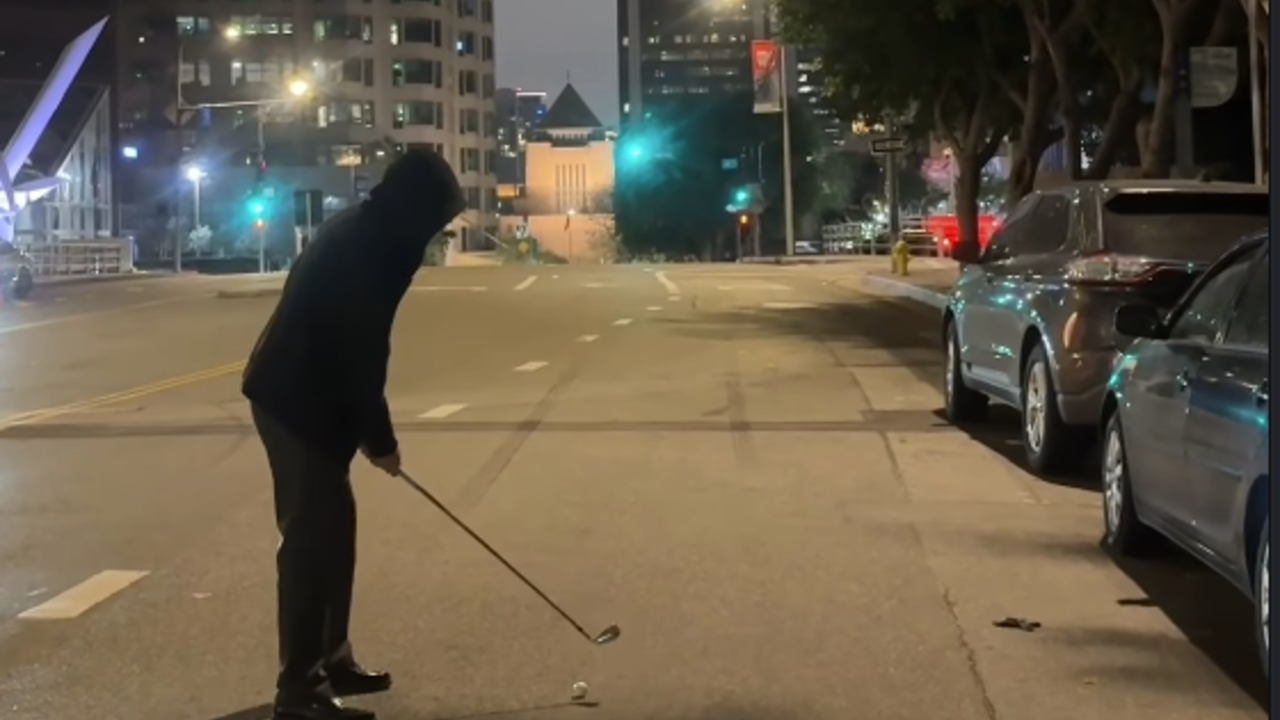 Golf urban video