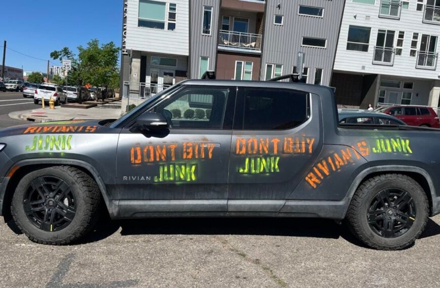 Rivian R1T
