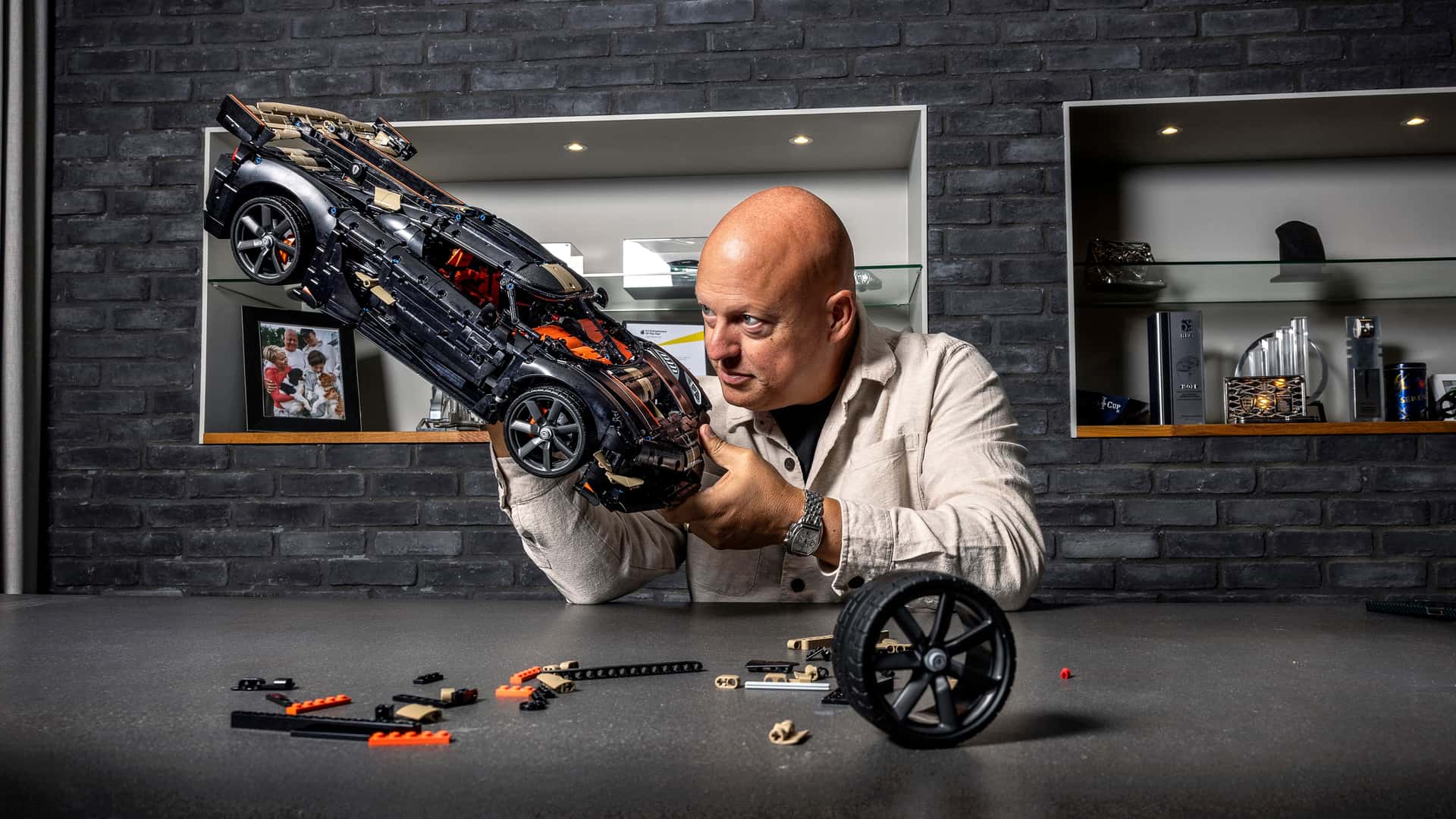 LEGO Koenigsegg Sadair's Spear Kit
