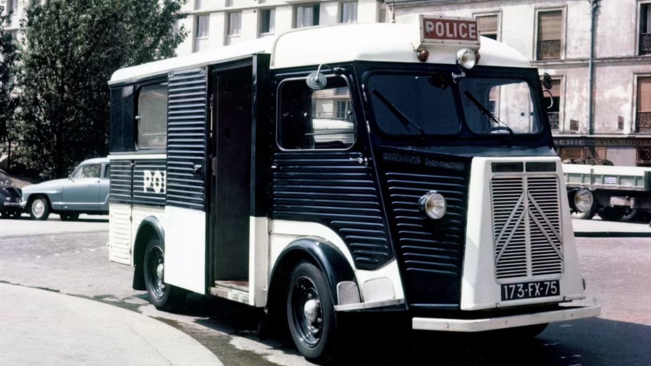 Citroën Type H van