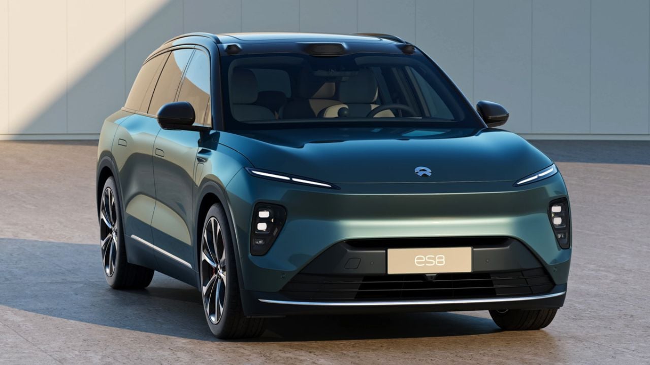 NIO ES8