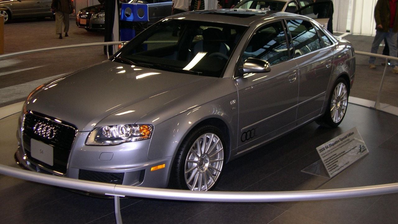 Audi S4 4.2