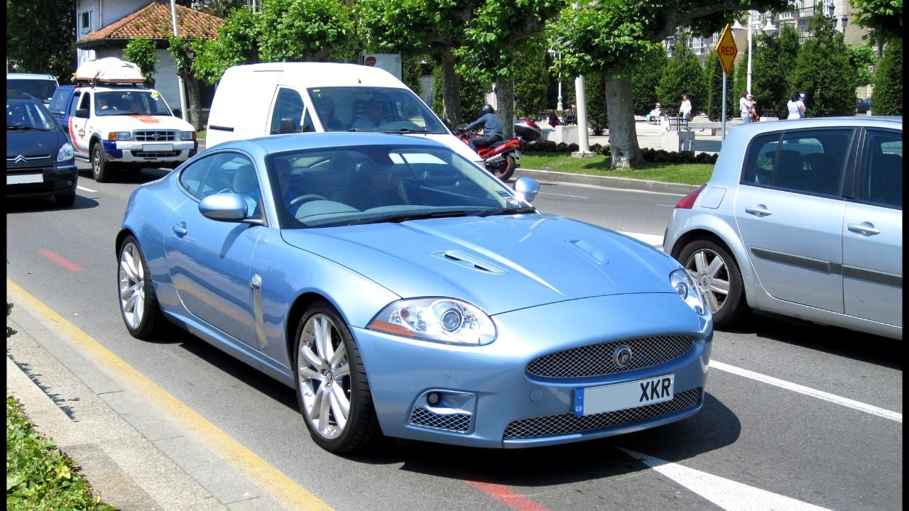 Jaguar XKR