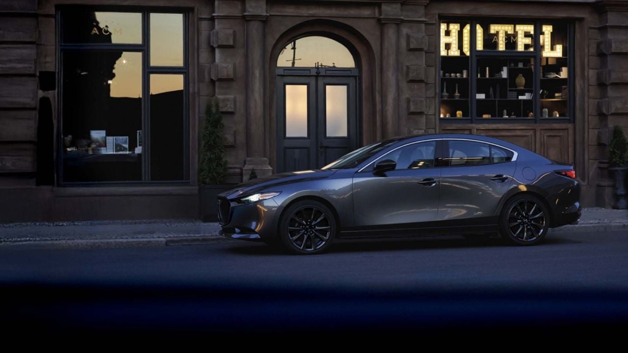 Mazda3 Sedan