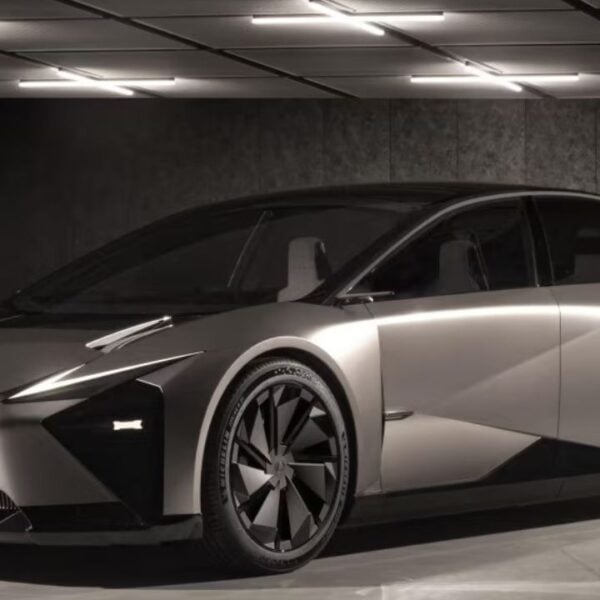 Lexus LF-ZC
