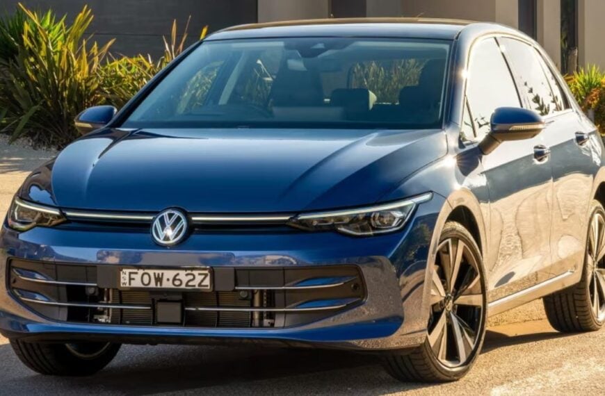 Volkswagen Golf 8