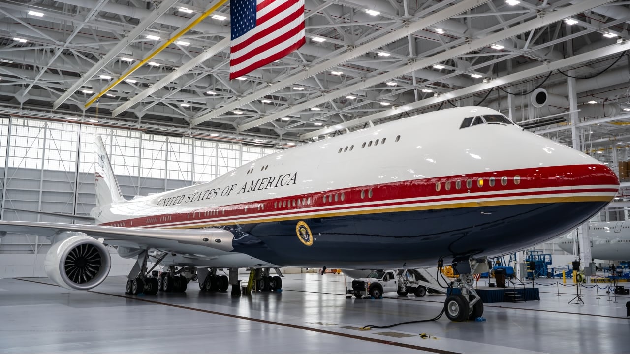 New US Air Force One Front View
