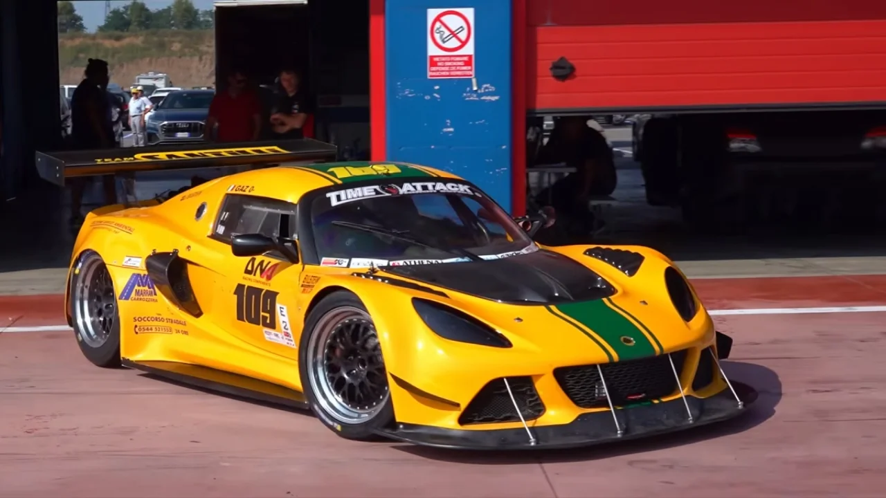Onboard a 550bhp Lotus Exige V6 Cup R Time Attack MONSTER with Sequential Gearbox! 0-54