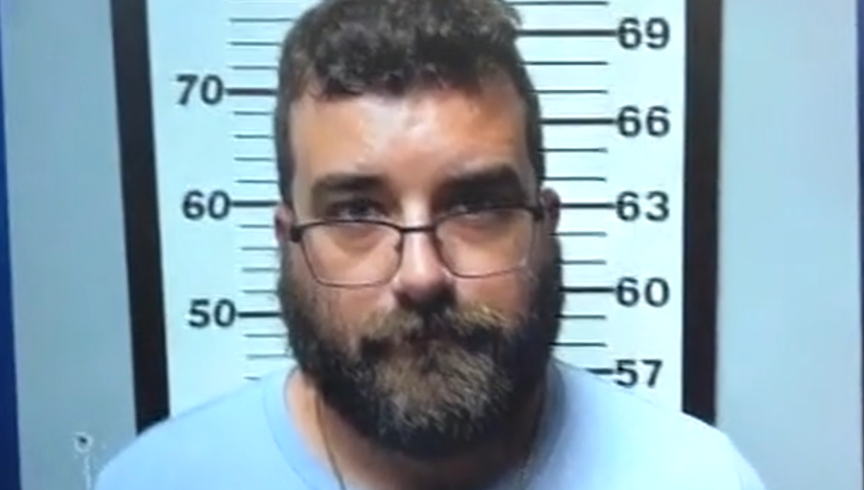 cop tosses bodycam after having sex on duty