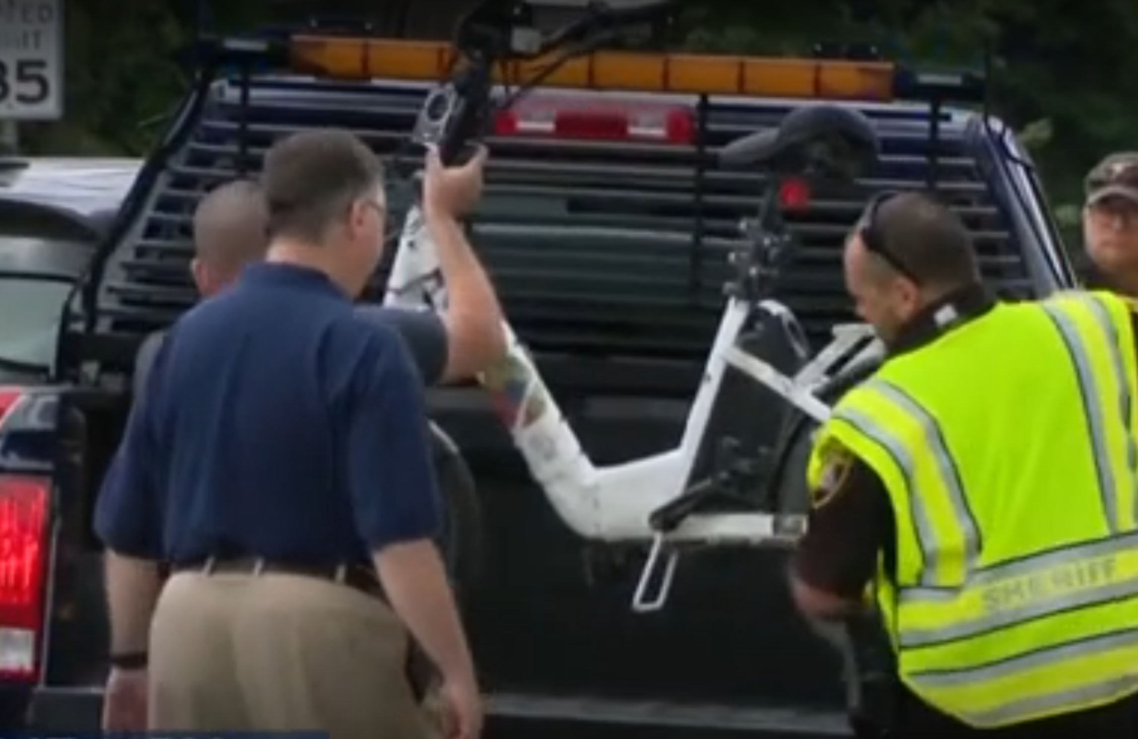 e-bike killed by trucker