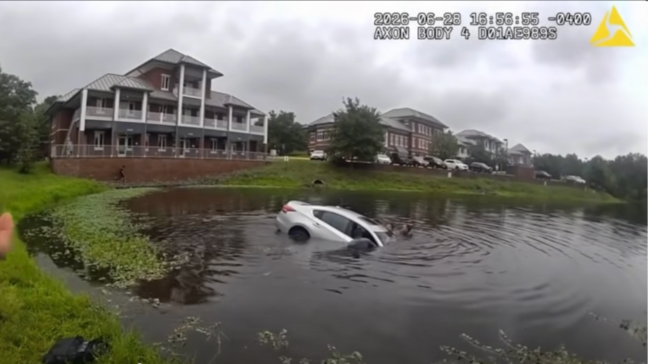 Flood Rescue Turns Into Race Against Time as Human Chain Saves Trapped Driver