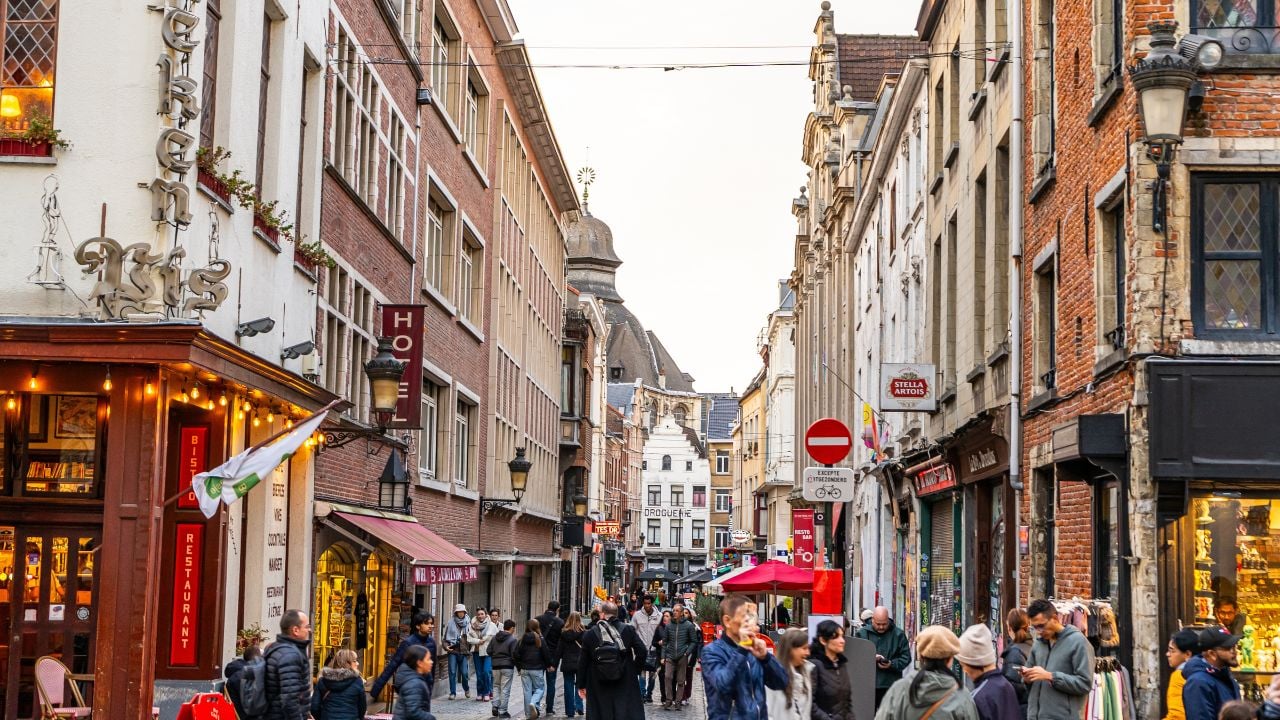 Brussels, Belgium - October 28, 2025: Over tourism in Europe. Lots of people tourists on the streets of Brussels