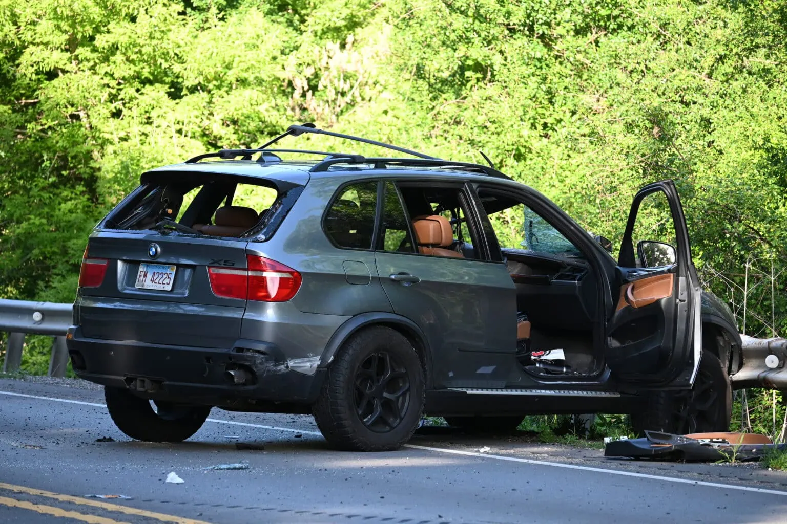 bmw crash with forklift