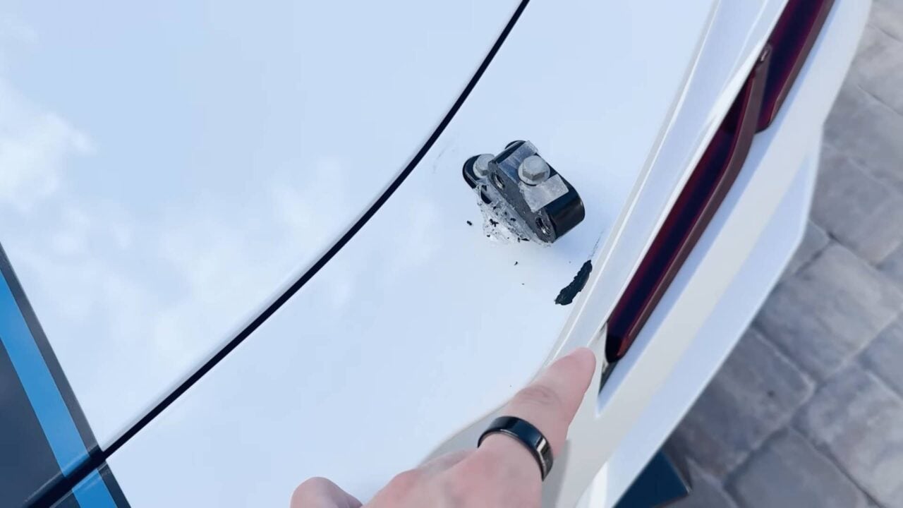 corvette zr1 paint damage e1781257615703