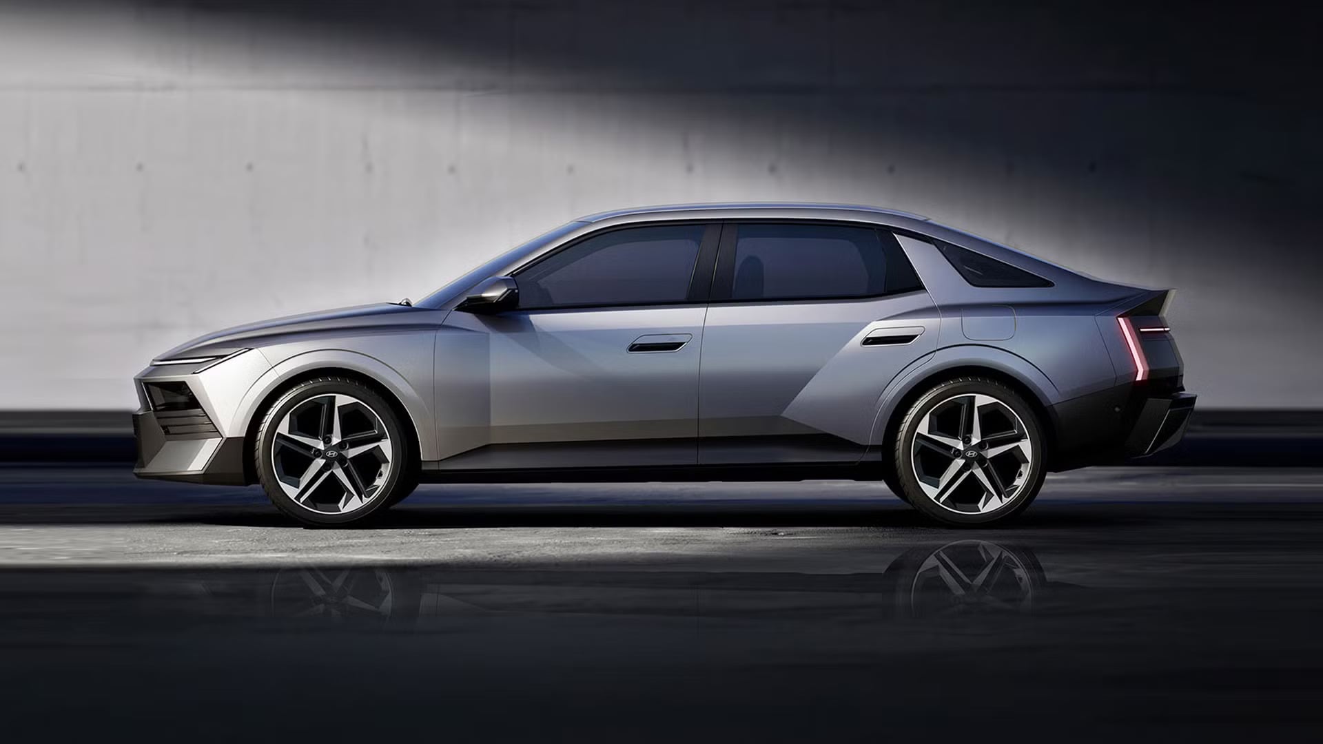 Hyundai Avante / Elantra