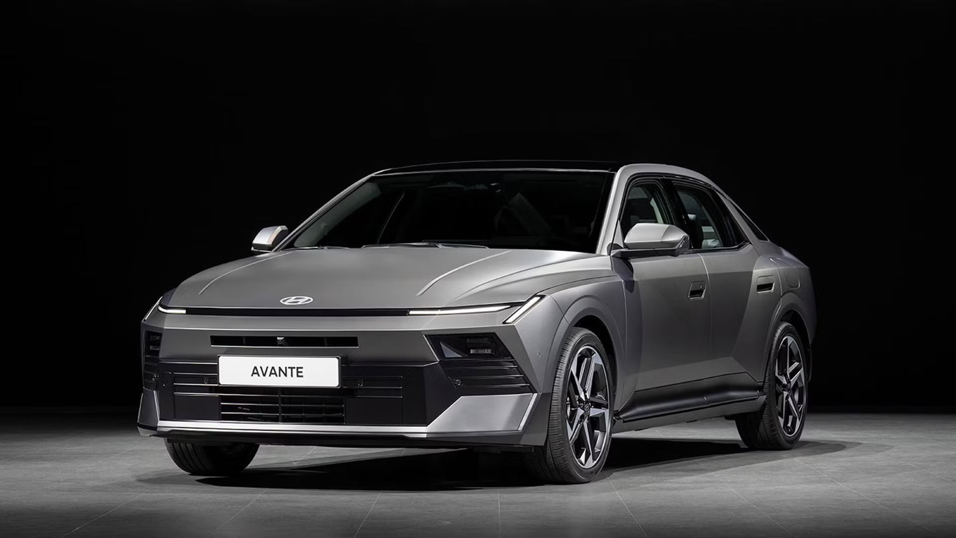 Hyundai Avante / Elantra