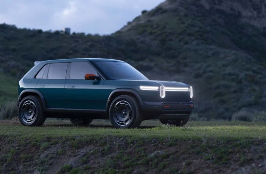 Rivian R3X