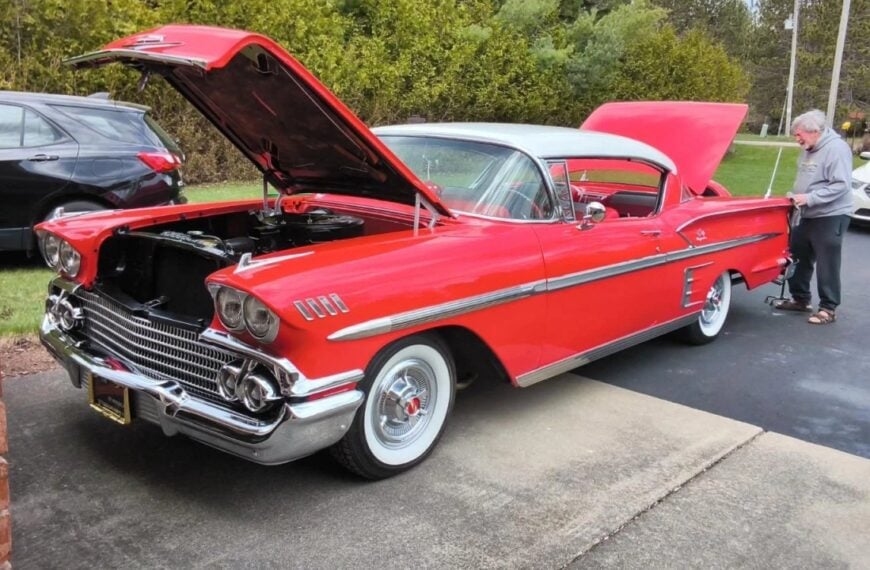 1958 Chevy Impala Front Quarter