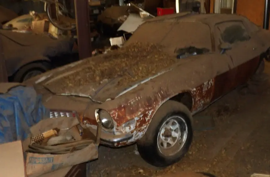 This Filthy Barn Find Chevrolet Camaro Was in Much Better Condition Than You Might Think