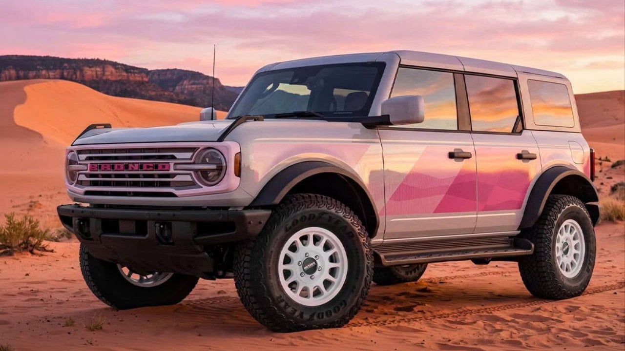 Ford Bronco Desert Rising