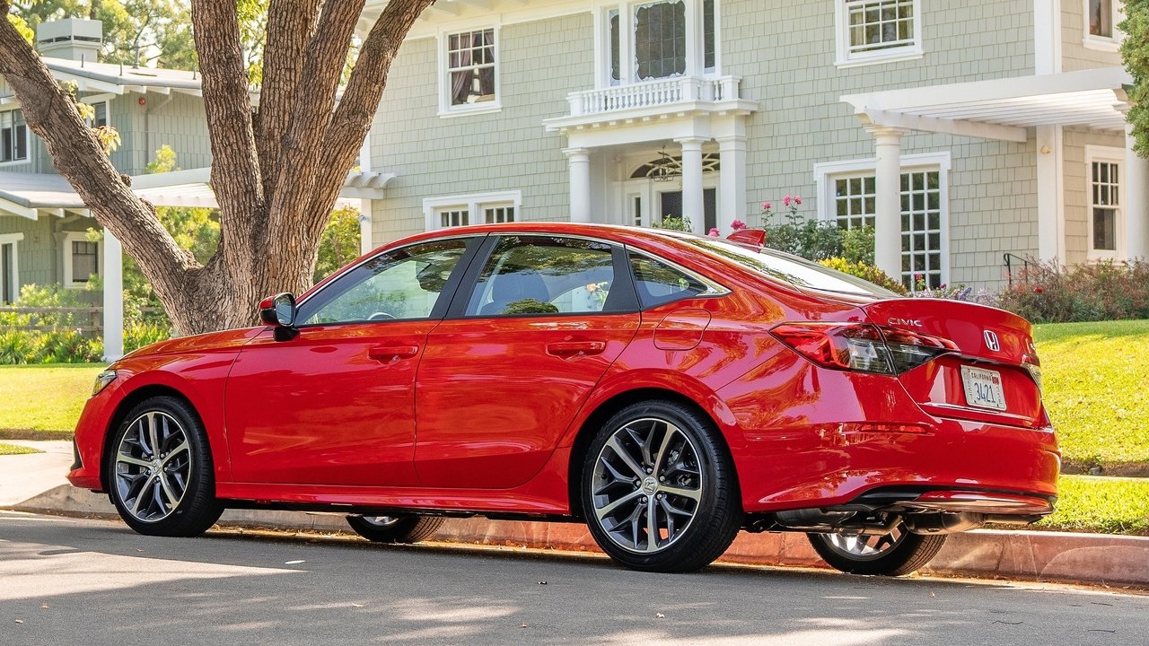Honda-Civic_Sedan-2022-1280-a04b42da2b65f0307ed72060d16e0d78bc