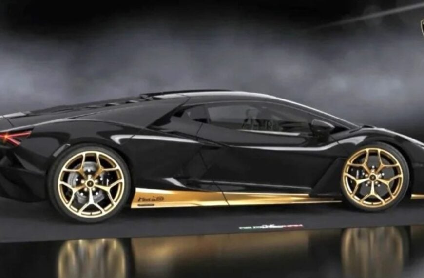A Lamborghini Tribute to the Mighty Miura Has Been Leaked