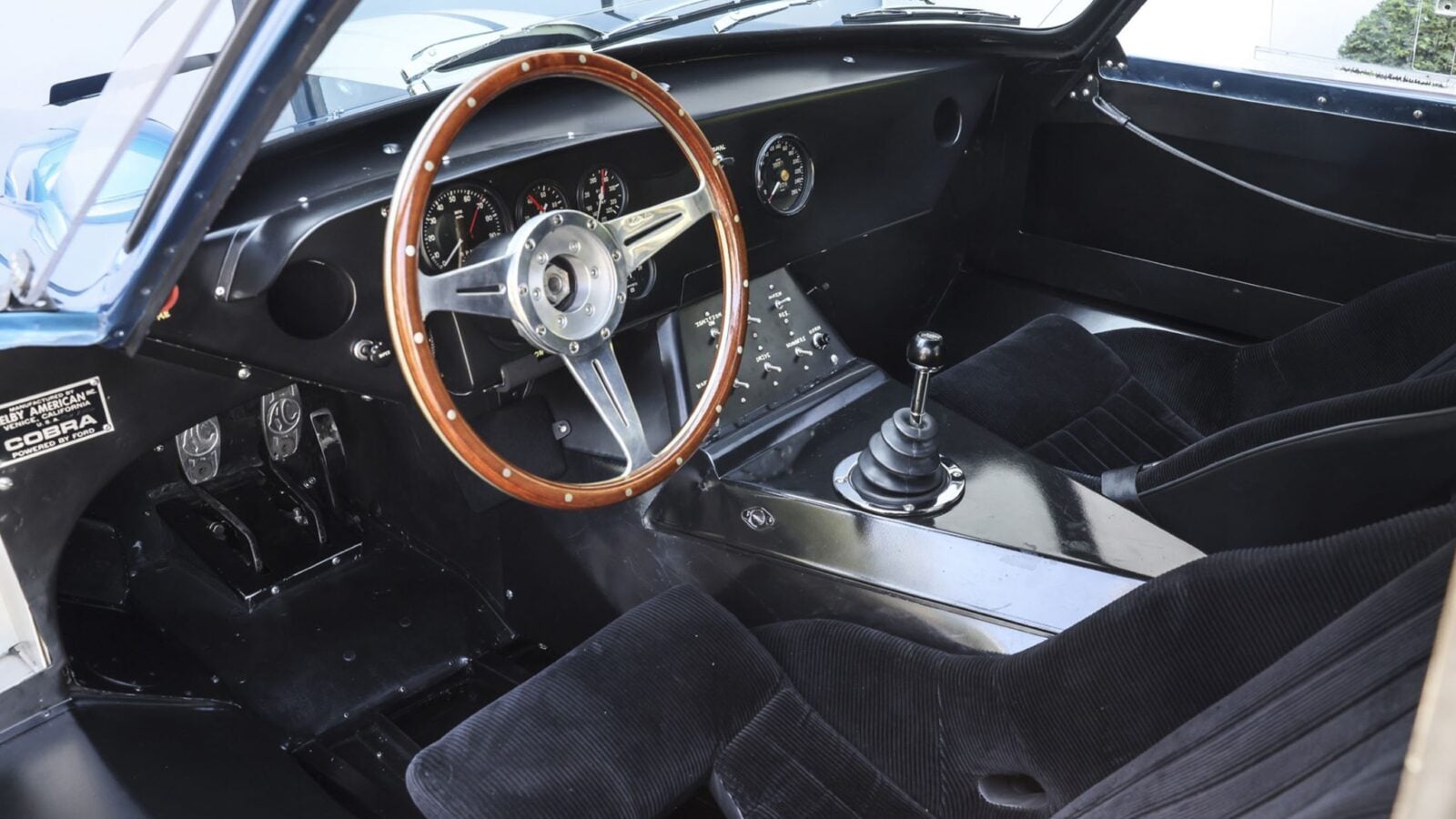 Shelby Daytona Coupe 008 2048x1367 1 e1785069108959