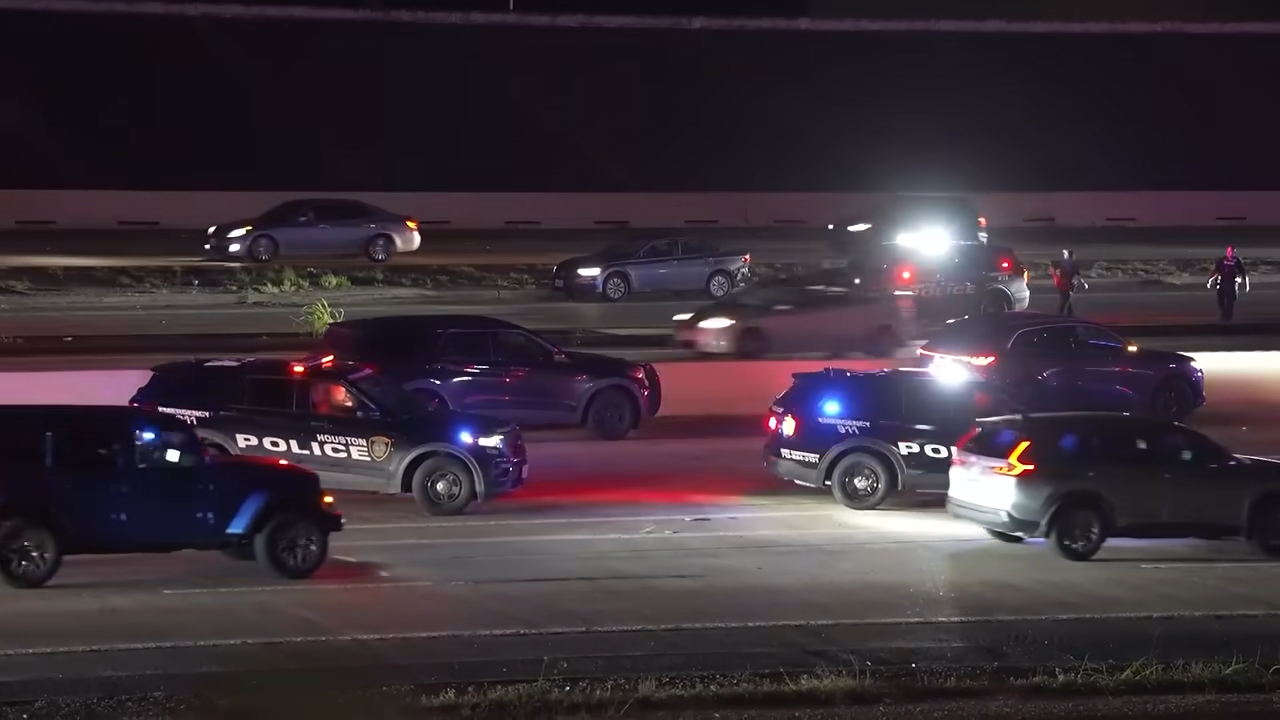 theft turns to crash on highway