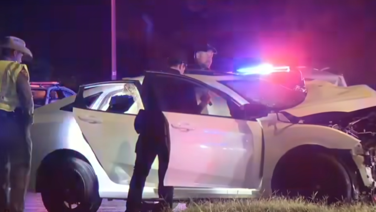 teens crash car during police chase