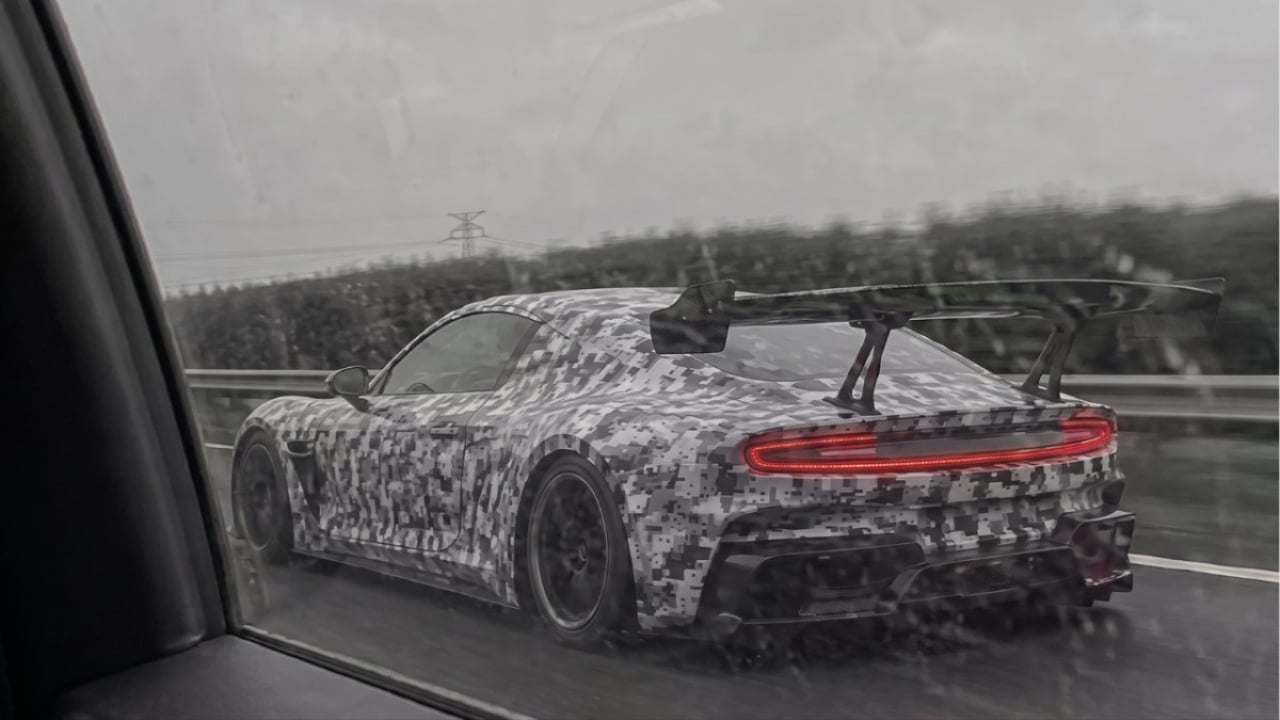 Xiaomi-Hypercar-Rear-View