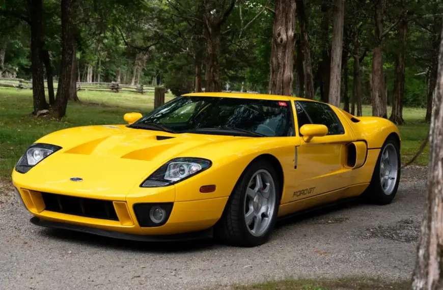 Here’s Your Chance To Own An Incredibly Rare Spec Of The First-Generation Ford GT