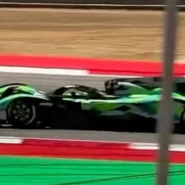 aston-martin-single-seat-supercar