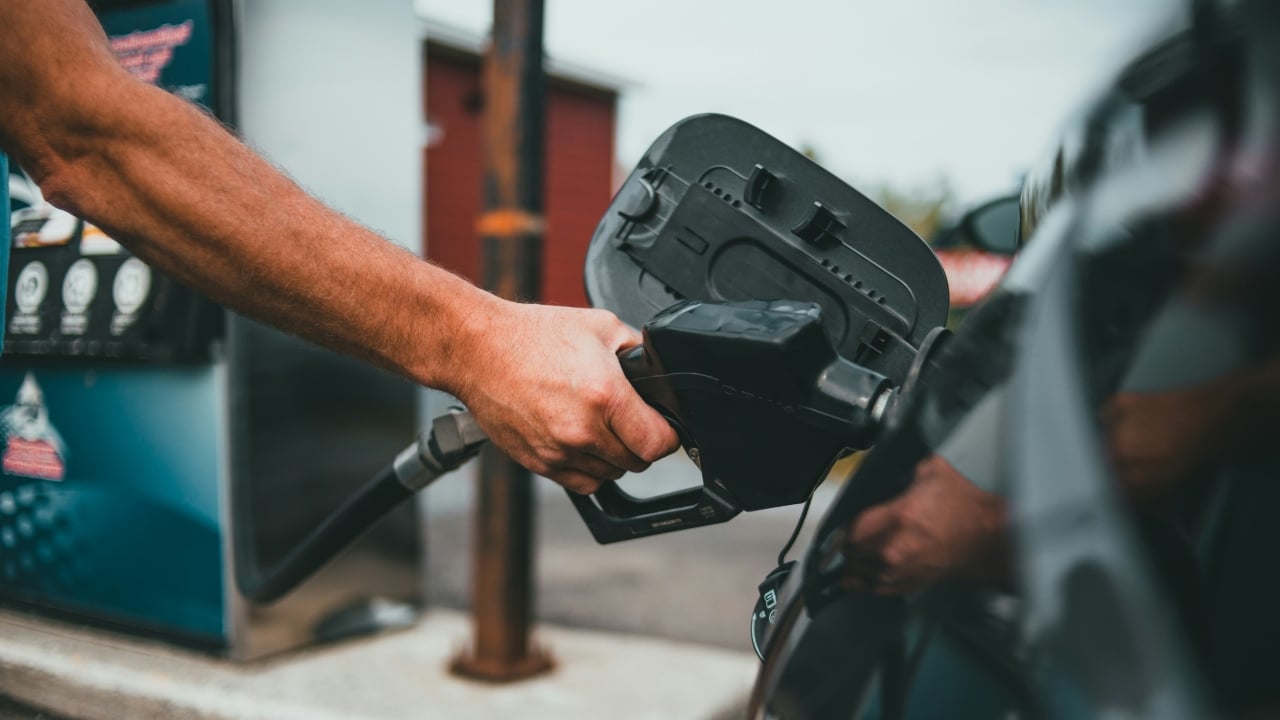 erik-mclean-VtHK0R6sARg-unsplash