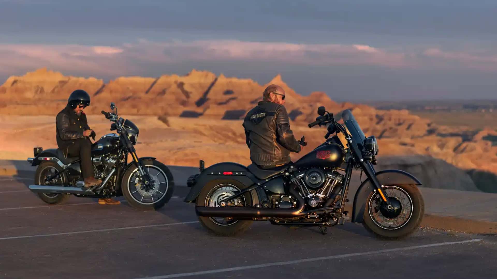 harley davidson deadwood motorcycle 1