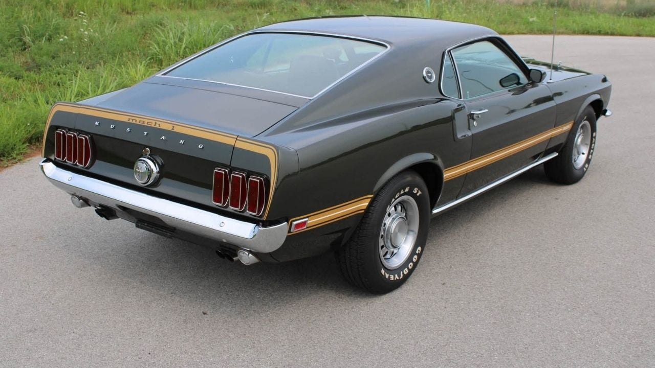 1969 Ford Mustang Mach 1 Cobra Jet Side View