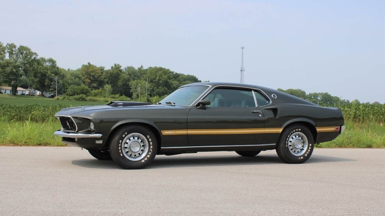 1969 Ford Mustang Mach 1 Cobra Jet Side View