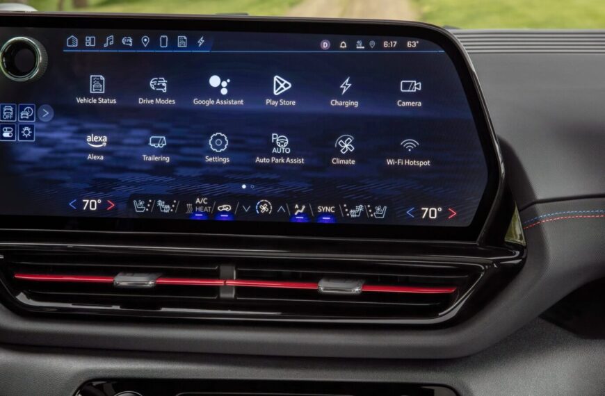 Google Is Removing The Most Hated Android Auto Feature, And All Of A Sudden People Love It
