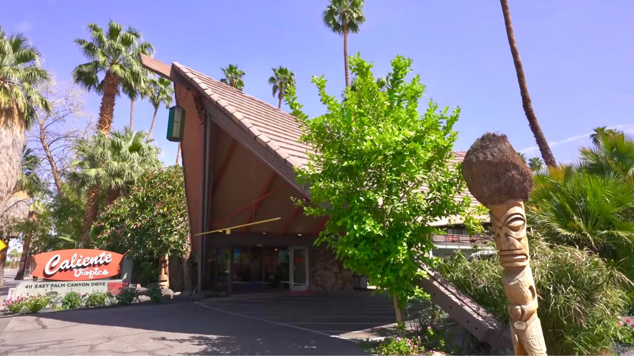 Caliente Tropics Resort Palm Springs